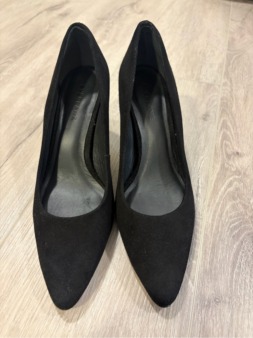 Everlane Black Pointed-Toe Suede Pumps